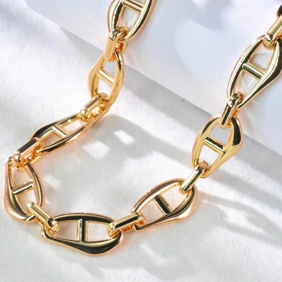NEW 18k Real Gold Plated Chunky Chain Link Necklace - Picture 2 of 5